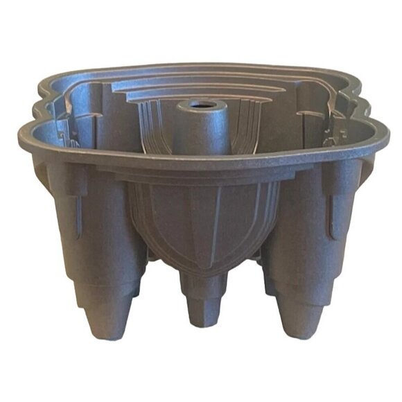 NEW Nordic Ware Princess Castle Palace Royale Cast Aluminum Non Stick Cake Pan - Picture 4 of 6